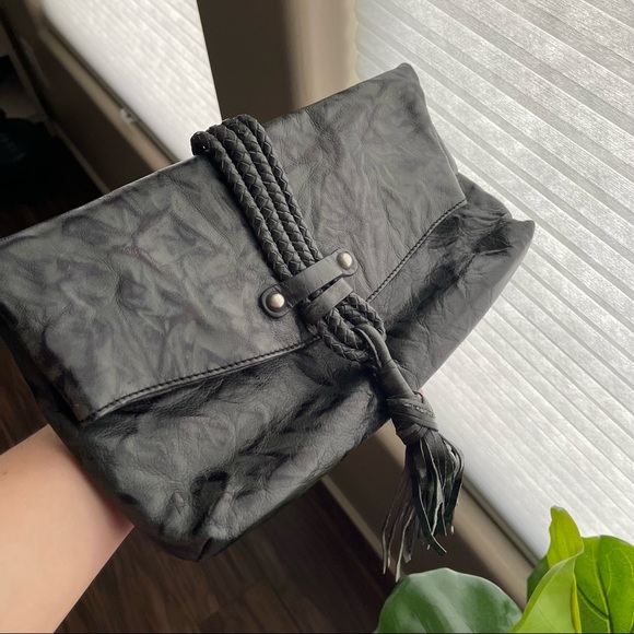 Hype Leather black blue green braided tassel fold over large capacity clutch - Picture 3 of 7